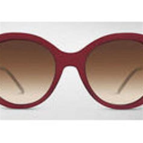 Burberry and Luxottica Renew Their Eyewear Licensing 